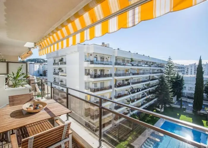 Alva Park Sunny Near The *