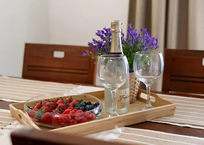 Alva Park Sunny Near The *