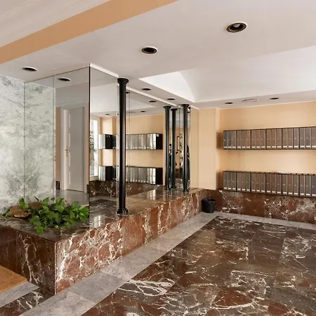 Alva Park Sunny Near The *